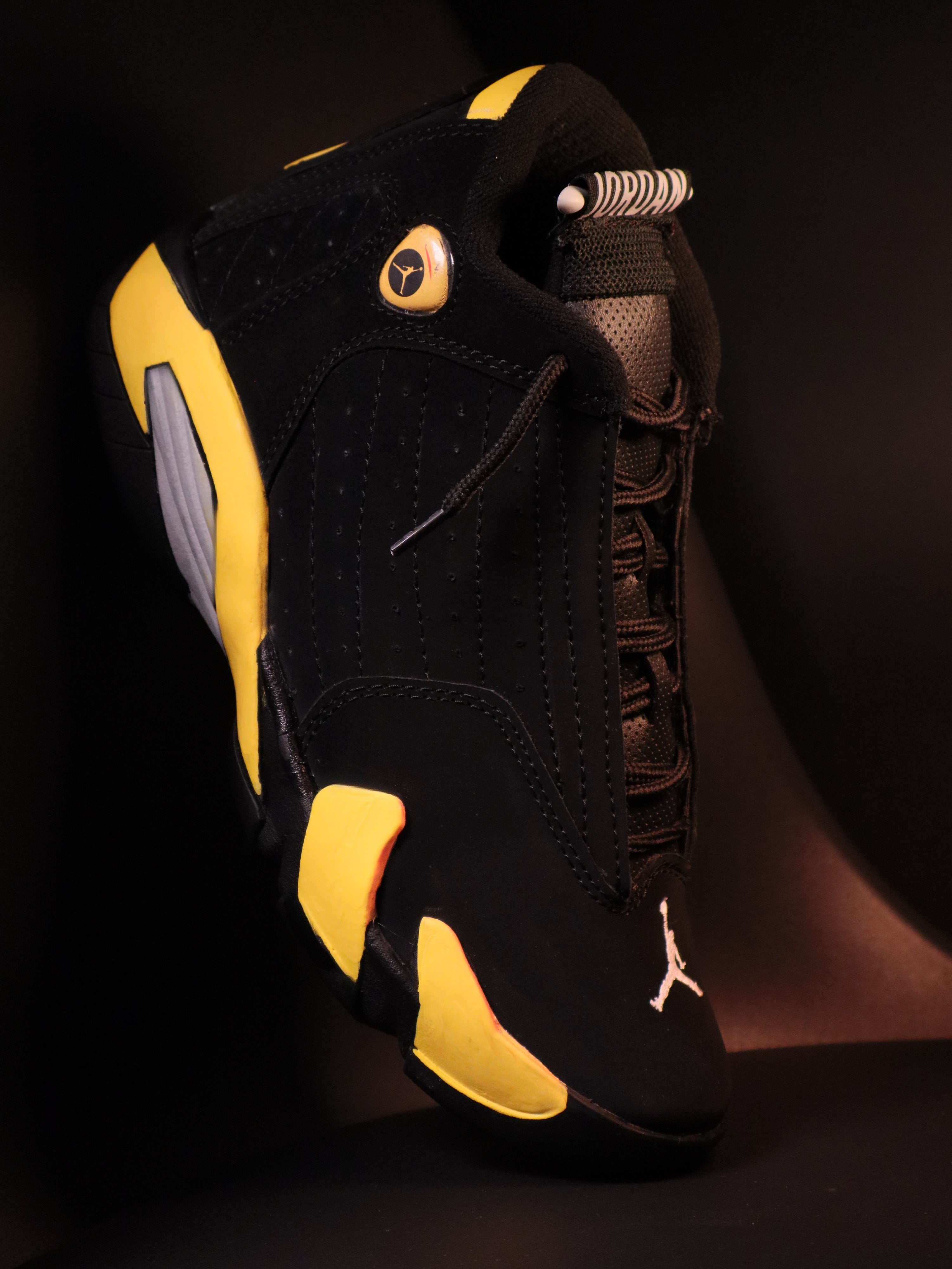 BOTA JDN 14 "THUNDER"