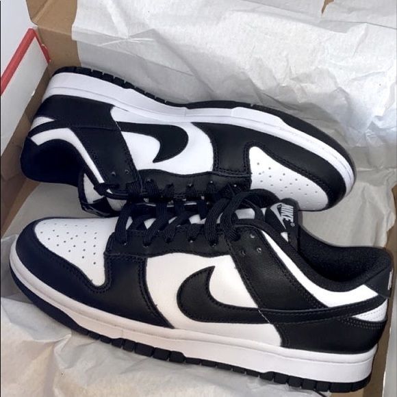 Nike Dunk Black White "Panda"
